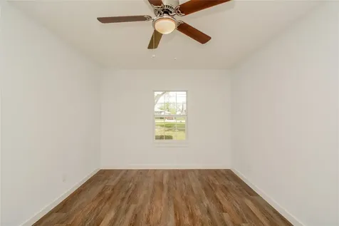 4708 Los Angeles Street Houston TX 77026
