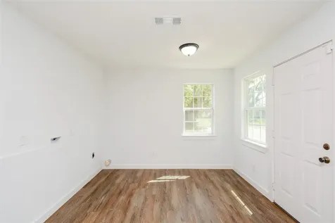 4708 Los Angeles Street Houston TX 77026