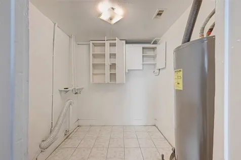 5322 Westover Street Houston TX 77033