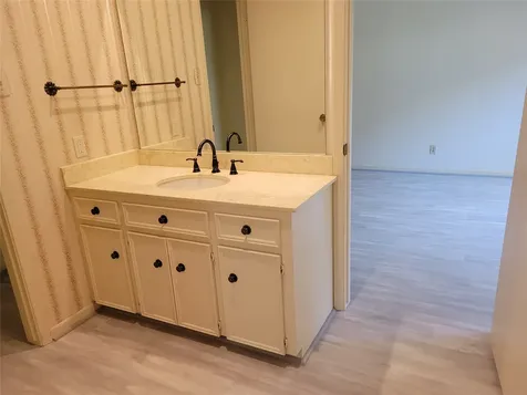 406 Fox Briar Sugar Land TX 77478