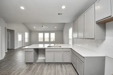 352 Ice Shore Trail Dayton TX 77535
