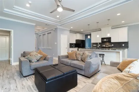 7402 Howton Street Houston TX 77028