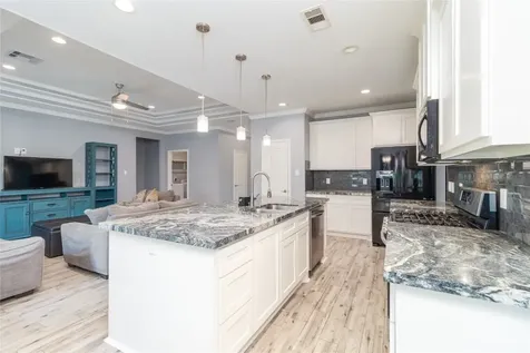 7402 Howton Street Houston TX 77028