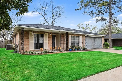 13807 Templar Lane Sugar Land TX 77498