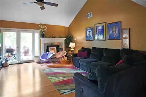 12338 Silo Lane Houston TX 77071