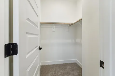 812 Thornton Street D Houston TX 77018