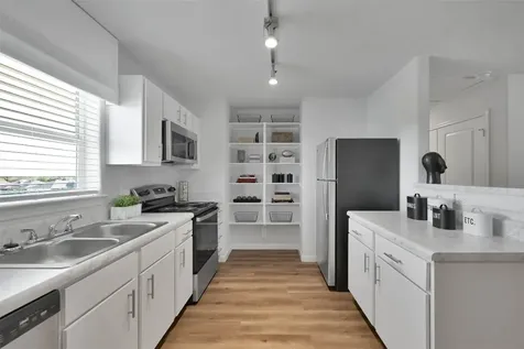 20235 Kieth Harrow Boulevard 1612 Katy TX 77449
