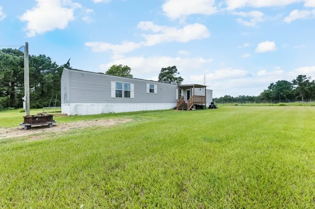148 A Rogers Road New Waverly TX 77358
