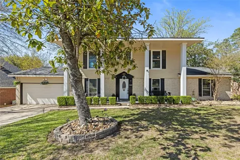 506 River Oaks Drive Huntsville TX 77340
