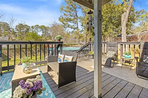 506 River Oaks Drive Huntsville TX 77340