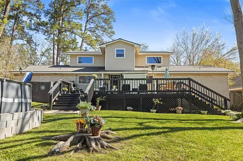 506 River Oaks Drive Huntsville TX 77340