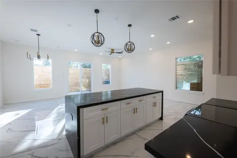 5906 Saint Augustine Street C Houston TX 77021