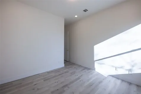 5906 Saint Augustine Street C Houston TX 77021