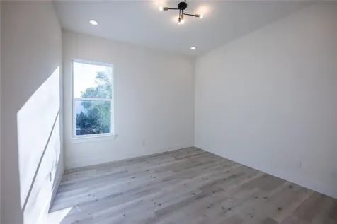 5906 Saint Augustine Street C Houston TX 77021