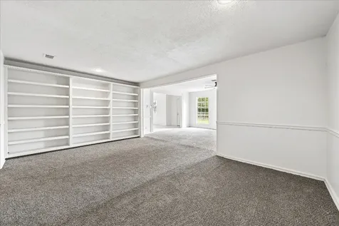 7714 Sterlingshire Street Houston TX 77016