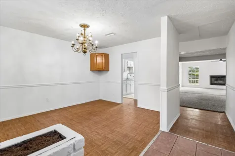 7714 Sterlingshire Street Houston TX 77016
