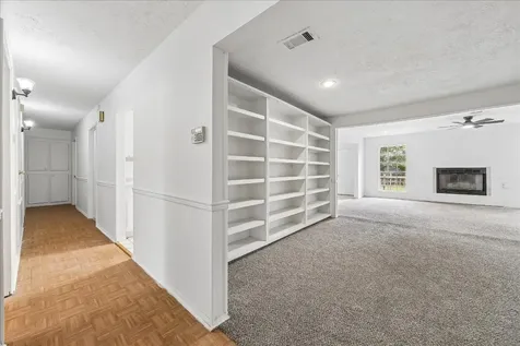 7714 Sterlingshire Street Houston TX 77016