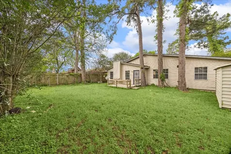 7714 Sterlingshire Street Houston TX 77016