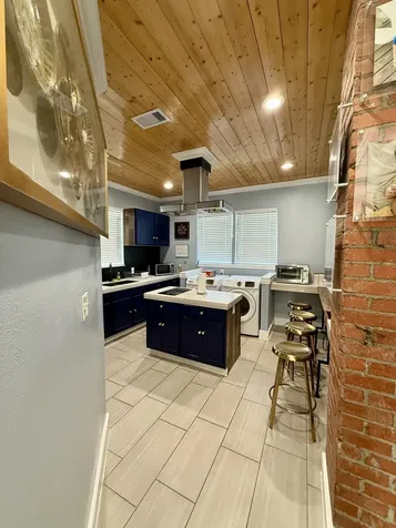 2312 37th Street Galveston TX 77550