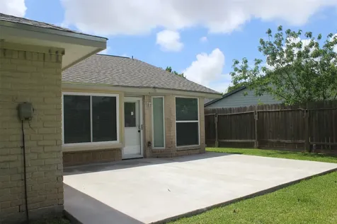 4920 Deerwood Circle Baytown TX 77521