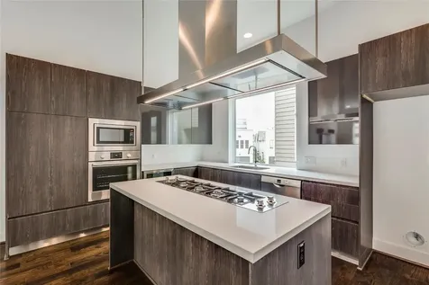 2345 Sperber Lane Houston TX 77003