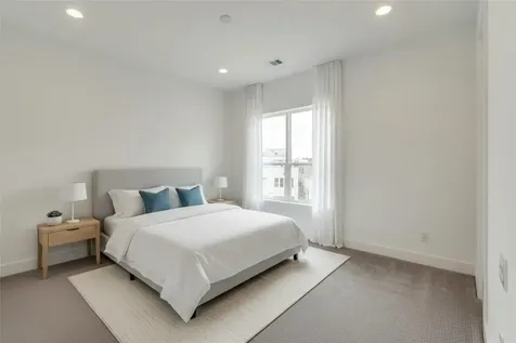 2345 Sperber Lane Houston TX 77003