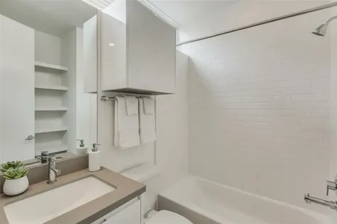 2345 Sperber Lane Houston TX 77003