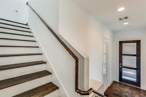 2345 Sperber Lane Houston TX 77003