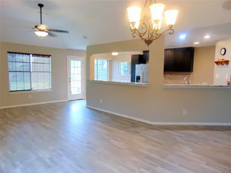 1809 Edinburg Avenue League City TX 77573