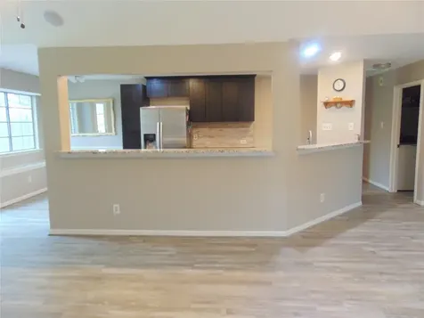 1809 Edinburg Avenue League City TX 77573