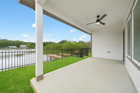 13132 Sorrento Bay Drive Willis TX 77318