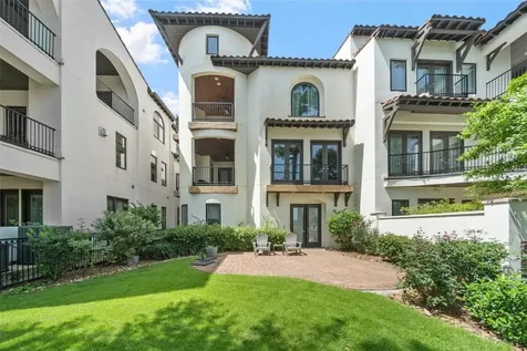 18 Secluded Trail The Woodlands TX 77380