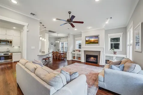1224 W 17th Street C Houston TX 77008