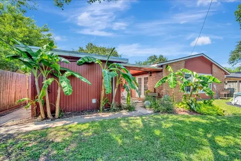 3 Maple Lane Galveston TX 77551