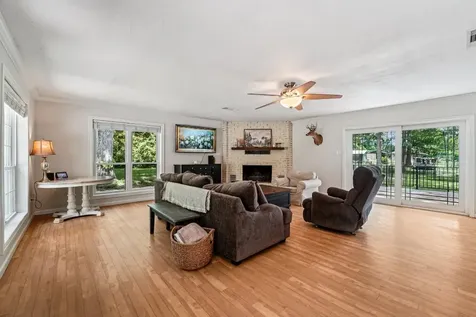 15191 Mcrae Lake Conroe TX 77303
