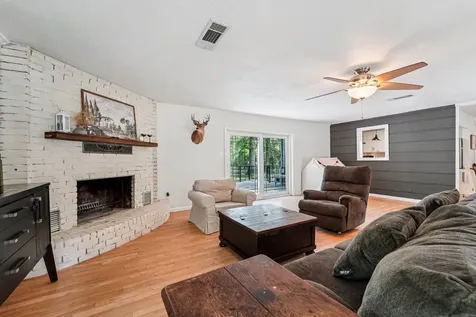 15191 Mcrae Lake Conroe TX 77303