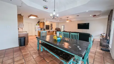10782 County Road 284 Edna TX 77957