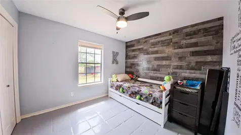 10782 County Road 284 Edna TX 77957