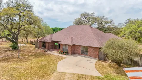 10782 County Road 284 Edna TX 77957