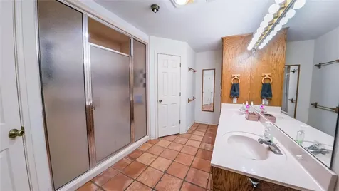 10782 County Road 284 Edna TX 77957