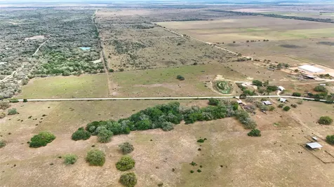 10782 County Road 284 Edna TX 77957