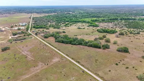 10782 County Road 284 Edna TX 77957