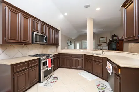 14211 Pinefrost Lane Cypress TX 77429