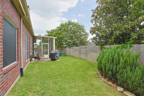 14211 Pinefrost Lane Cypress TX 77429