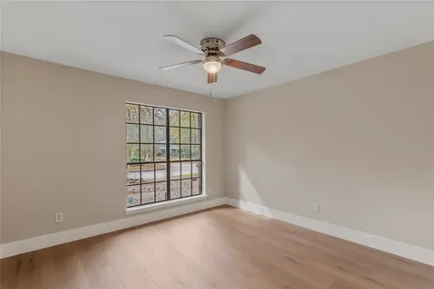 10 White Fawn Drive Spring TX 77381