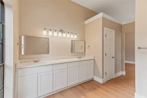 10 White Fawn Drive Spring TX 77381