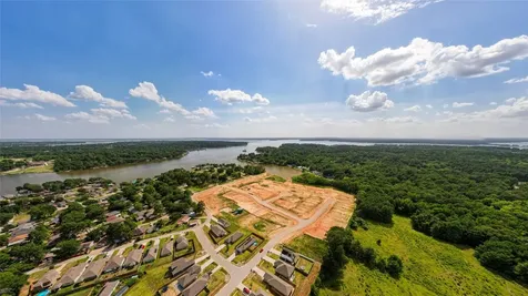13142 Sorrento Bay Drive Willis TX 77354