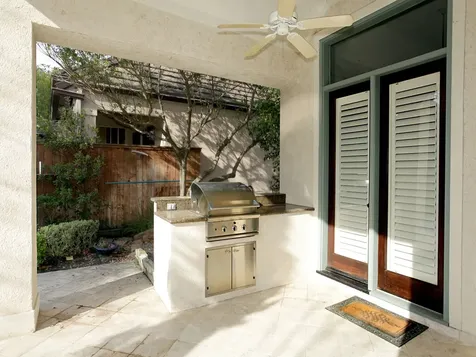 15 Serenade Pines Place The Woodlands TX 77382