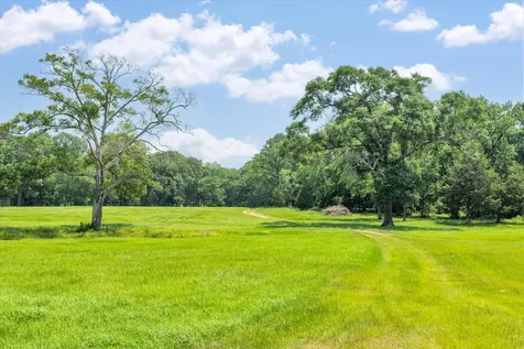 13475 Mary Wagner Willis TX 77318