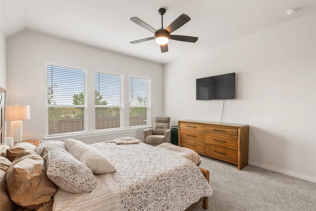 128 Radnor Road New Braunfels TX 78130